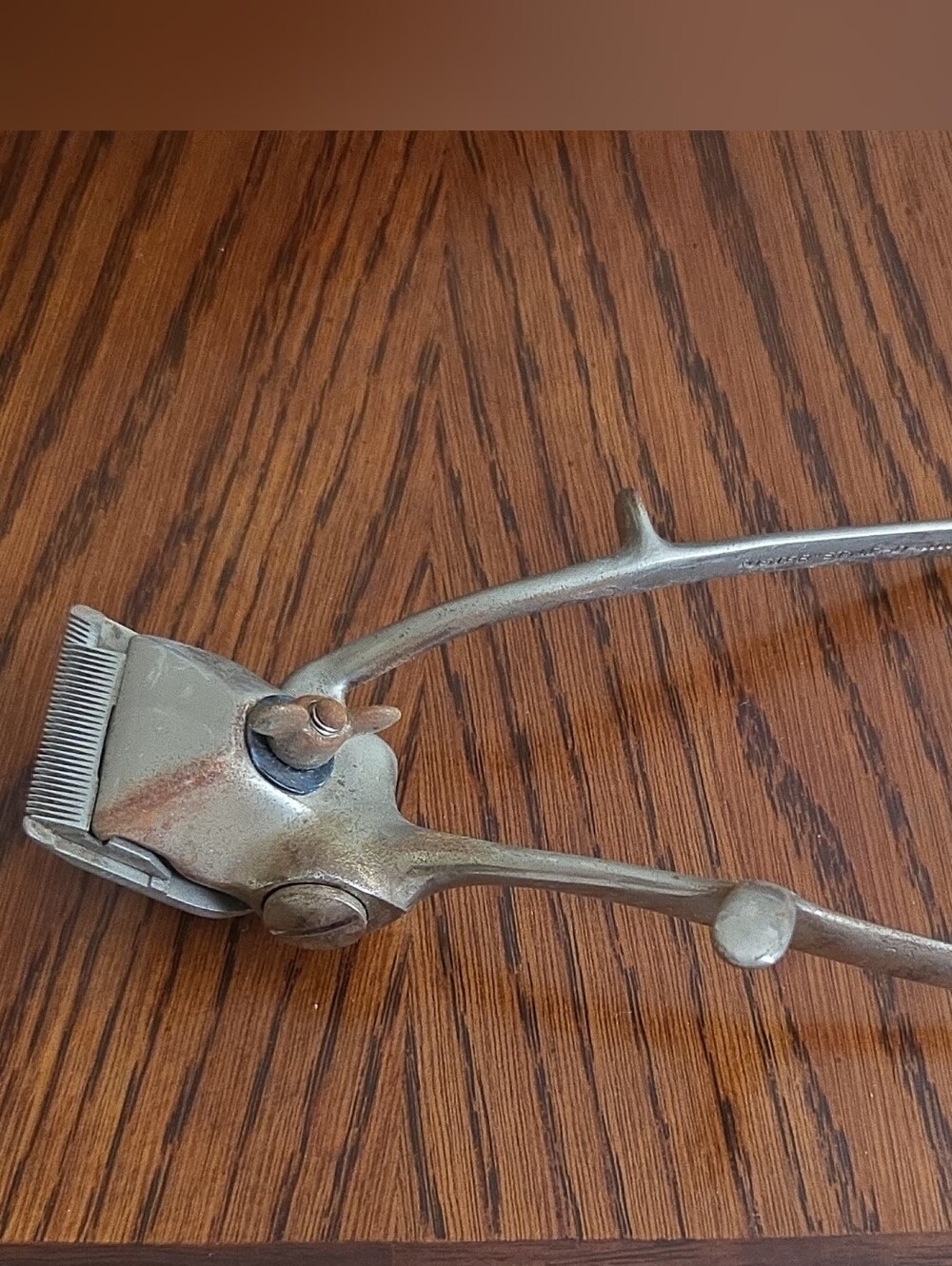 Antique Oster Hand Hair Clipper Guide Grip 000 Old Vintage Barber’s Barbershop⬇️
